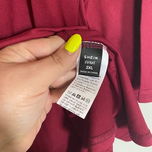 Shein - Maroon and black lace cold shoulder - Picture 6 of 6